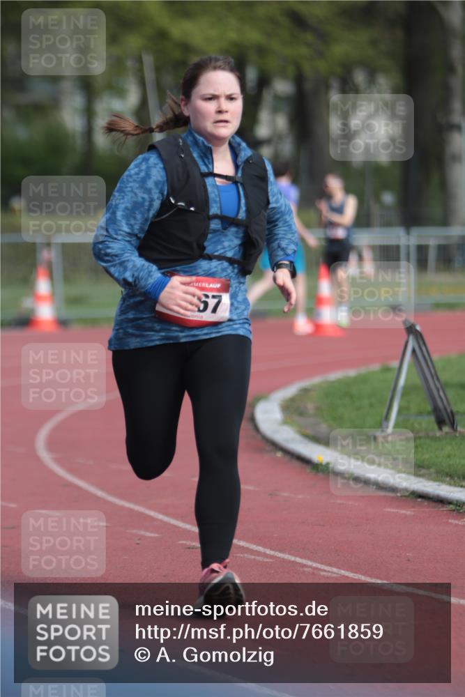 13.04.2025 - Hammer Lauf A. Gomolzig http://msf.ph/oto/7661859 13.04.2025 10:52:42 Ziel  meine-sportfotos.de