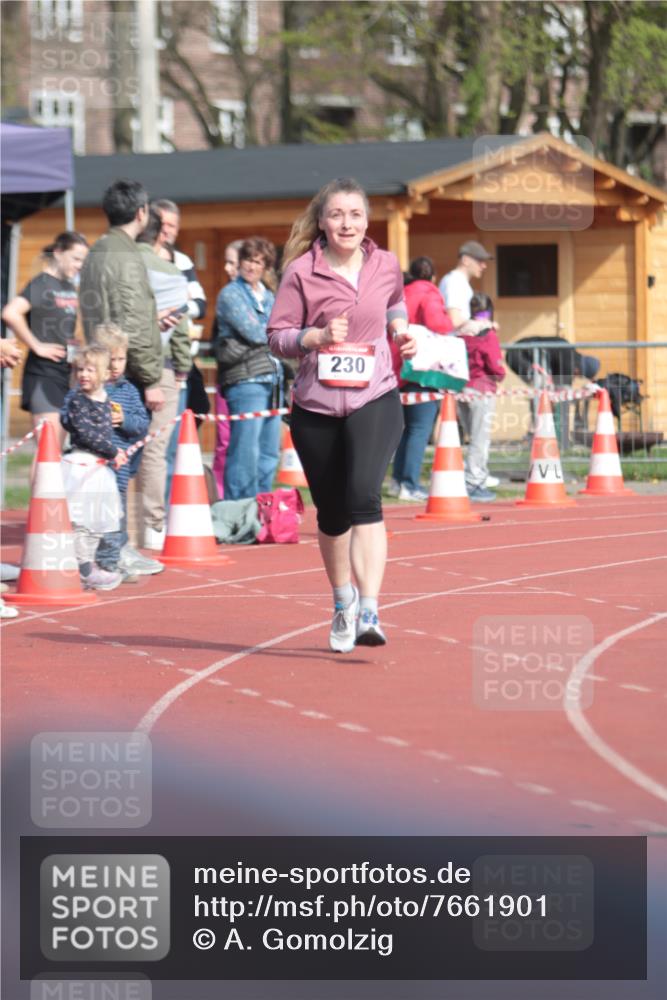 13.04.2025 - Hammer Lauf A. Gomolzig http://msf.ph/oto/7661901 13.04.2025 10:53:02 Ziel 230 meine-sportfotos.de
