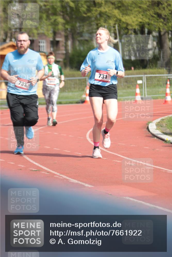13.04.2025 - Hammer Lauf A. Gomolzig http://msf.ph/oto/7661922 13.04.2025 10:53:14 Ziel 731, 733, 1860 meine-sportfotos.de