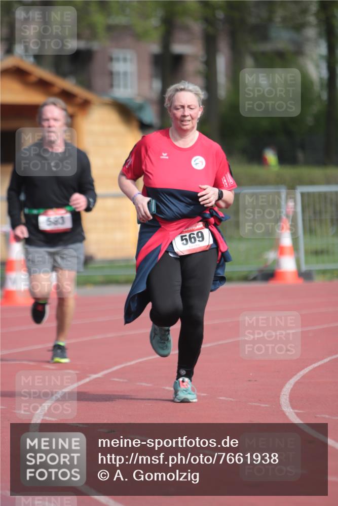 13.04.2025 - Hammer Lauf A. Gomolzig http://msf.ph/oto/7661938 13.04.2025 10:53:42 Ziel 569, 583 meine-sportfotos.de