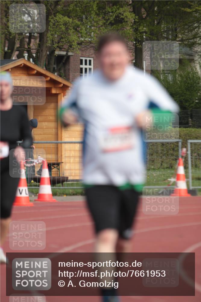 13.04.2025 - Hammer Lauf A. Gomolzig http://msf.ph/oto/7661953 13.04.2025 10:54:01 Ziel 419, 1733 meine-sportfotos.de