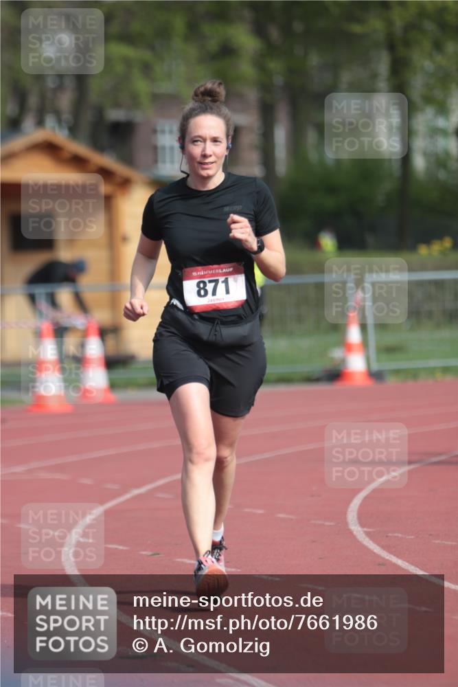 13.04.2025 - Hammer Lauf A. Gomolzig http://msf.ph/oto/7661986 13.04.2025 10:54:28 Ziel 871 meine-sportfotos.de