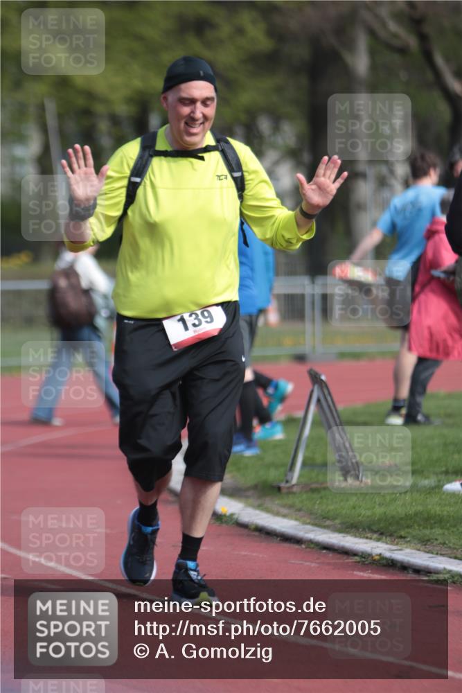 13.04.2025 - Hammer Lauf A. Gomolzig http://msf.ph/oto/7662005 13.04.2025 10:54:39 Ziel 139 meine-sportfotos.de