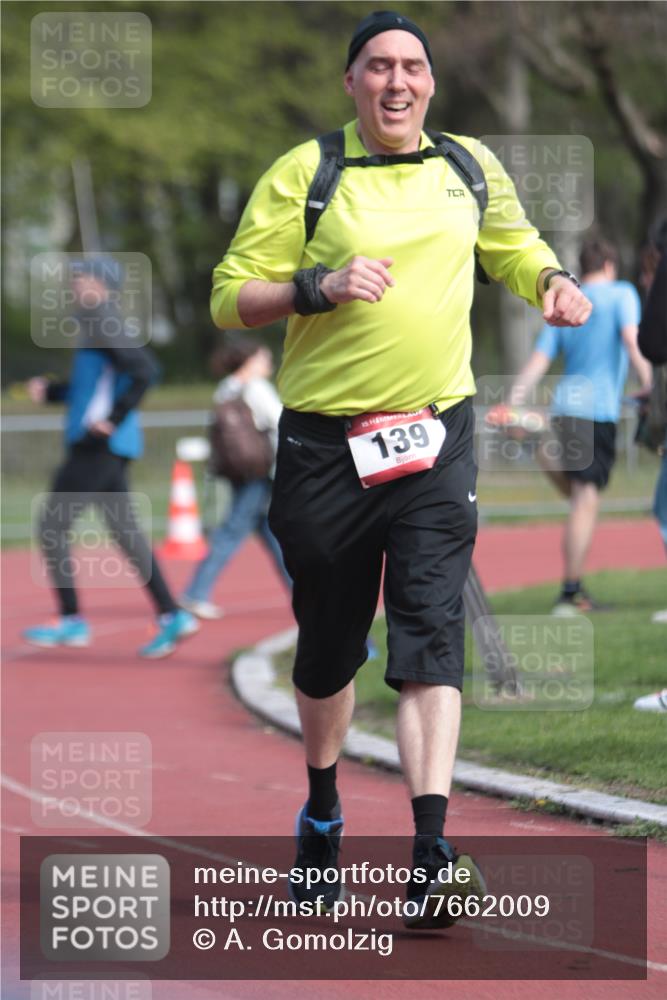 13.04.2025 - Hammer Lauf A. Gomolzig http://msf.ph/oto/7662009 13.04.2025 10:54:39 Ziel 139 meine-sportfotos.de