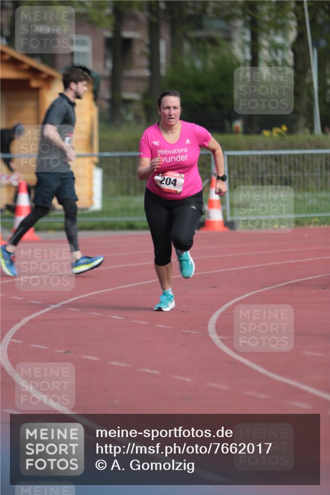13.04.2025 - Hammer Lauf A. Gomolzig http://msf.ph/oto/7662017 13.04.2025 10:55:24 Ziel 204 meine-sportfotos.de