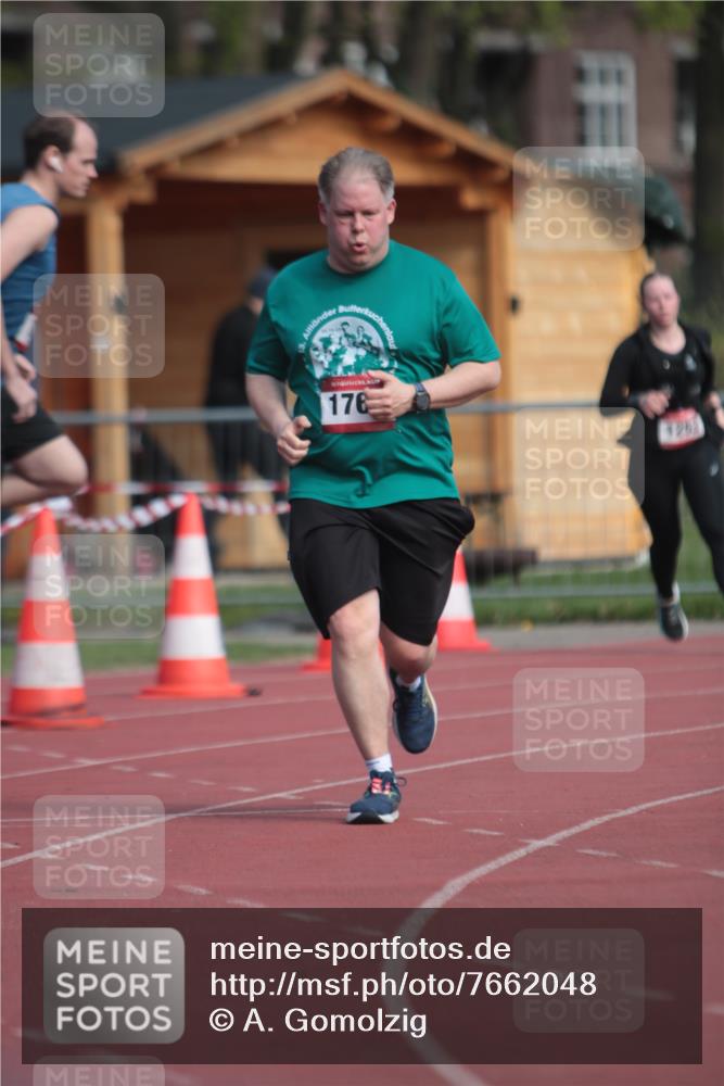 13.04.2025 - Hammer Lauf A. Gomolzig http://msf.ph/oto/7662048 13.04.2025 10:55:44 Ziel 1011 meine-sportfotos.de