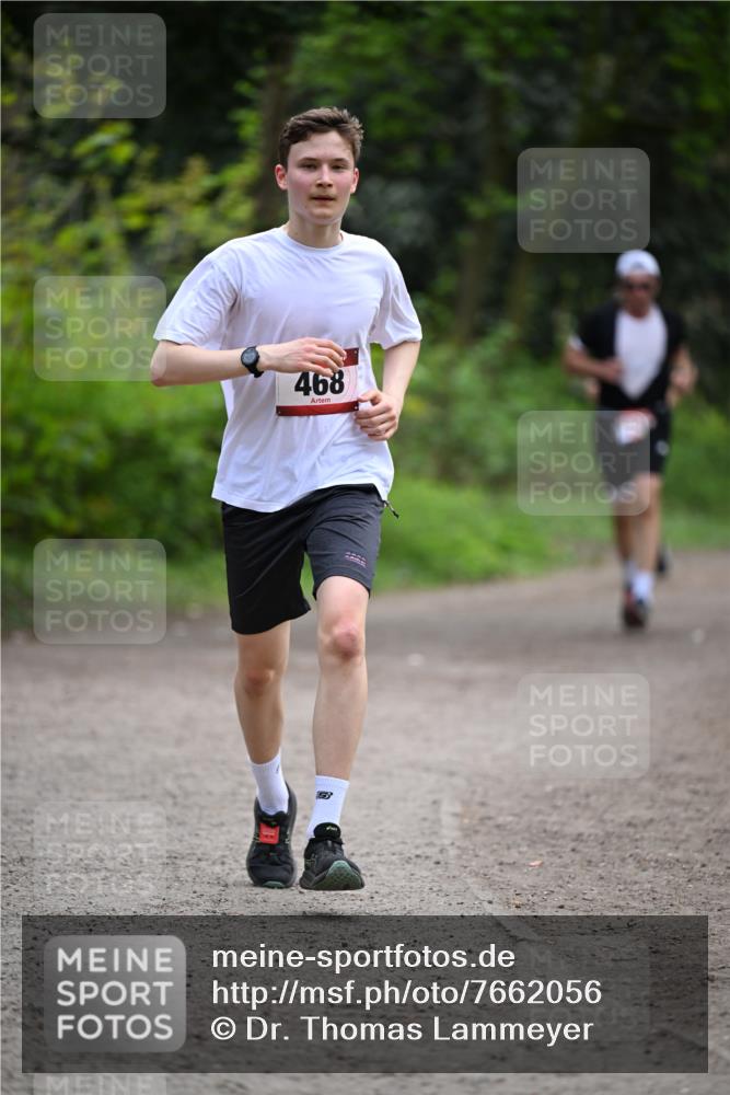 13.04.2025 - Hammer Lauf Dr. Thomas Lammeyer http://msf.ph/oto/7662056 13.04.2025 11:28:32 Laufen 468 meine-sportfotos.de