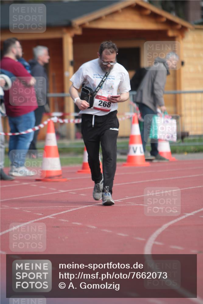 13.04.2025 - Hammer Lauf A. Gomolzig http://msf.ph/oto/7662073 13.04.2025 10:55:58 Ziel 268 meine-sportfotos.de
