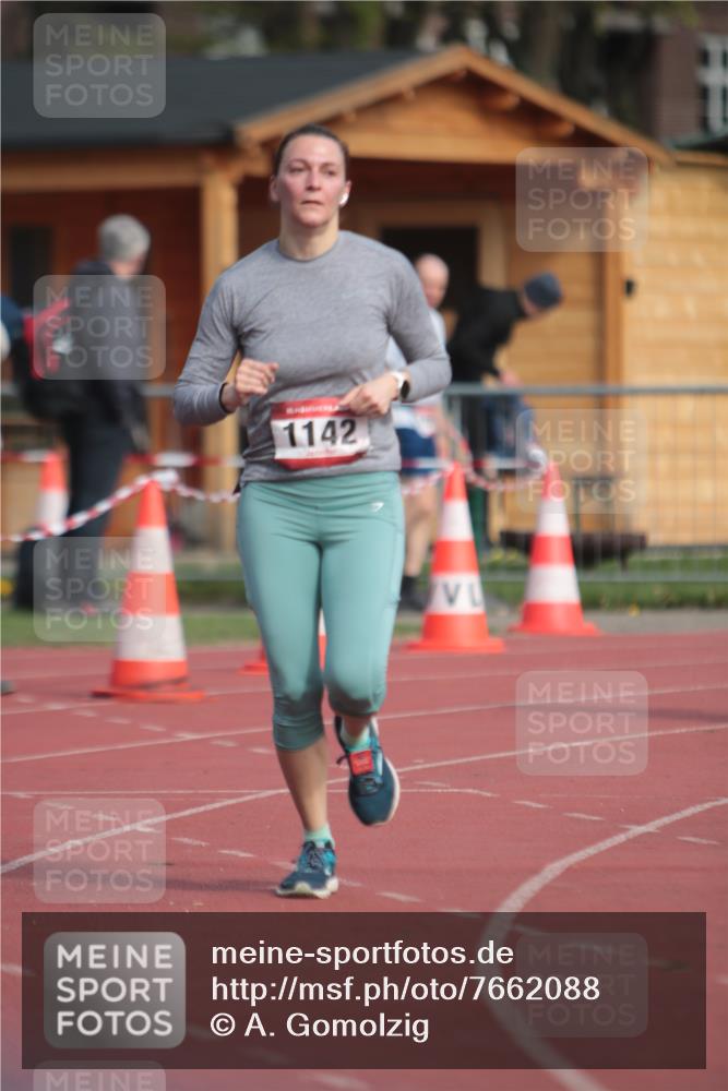13.04.2025 - Hammer Lauf A. Gomolzig http://msf.ph/oto/7662088 13.04.2025 10:56:09 Ziel 1142, 1803 meine-sportfotos.de