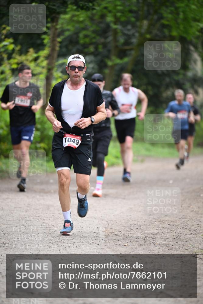 13.04.2025 - Hammer Lauf Dr. Thomas Lammeyer http://msf.ph/oto/7662101 13.04.2025 11:28:36 Laufen 1661, 15, 1049, 211 meine-sportfotos.de