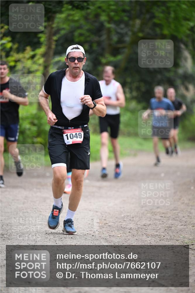 13.04.2025 - Hammer Lauf Dr. Thomas Lammeyer http://msf.ph/oto/7662107 13.04.2025 11:28:36 Laufen 15, 1049, 211 meine-sportfotos.de