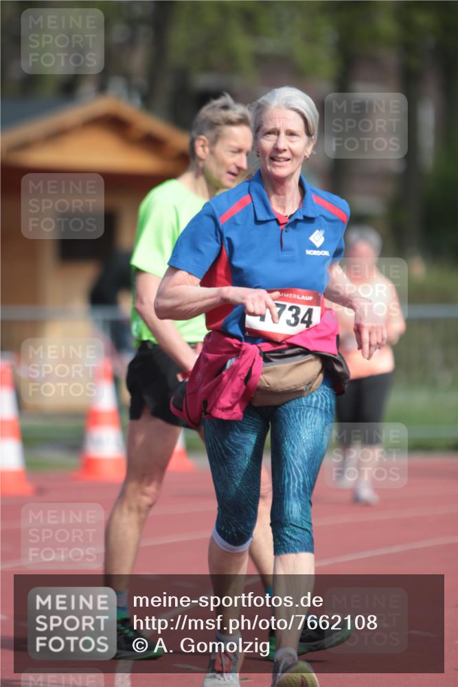 13.04.2025 - Hammer Lauf A. Gomolzig http://msf.ph/oto/7662108 13.04.2025 10:56:20 Ziel 1734 meine-sportfotos.de