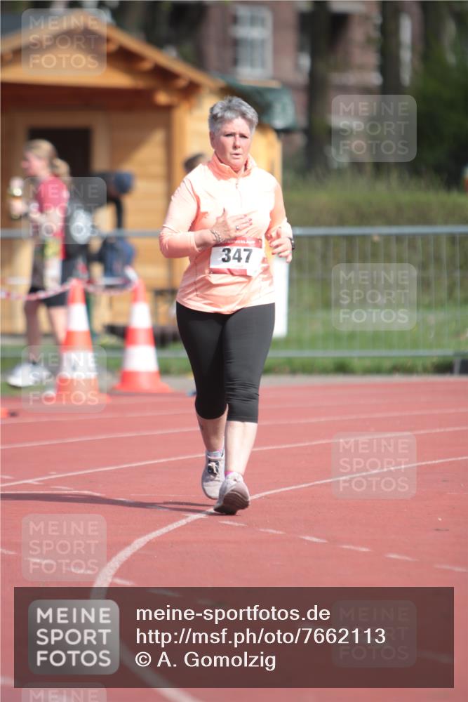 13.04.2025 - Hammer Lauf A. Gomolzig http://msf.ph/oto/7662113 13.04.2025 10:56:24 Ziel 347 meine-sportfotos.de