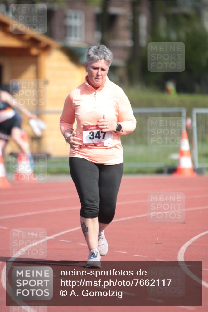 13.04.2025 - Hammer Lauf A. Gomolzig http://msf.ph/oto/7662117 13.04.2025 10:56:26 Ziel 347 meine-sportfotos.de