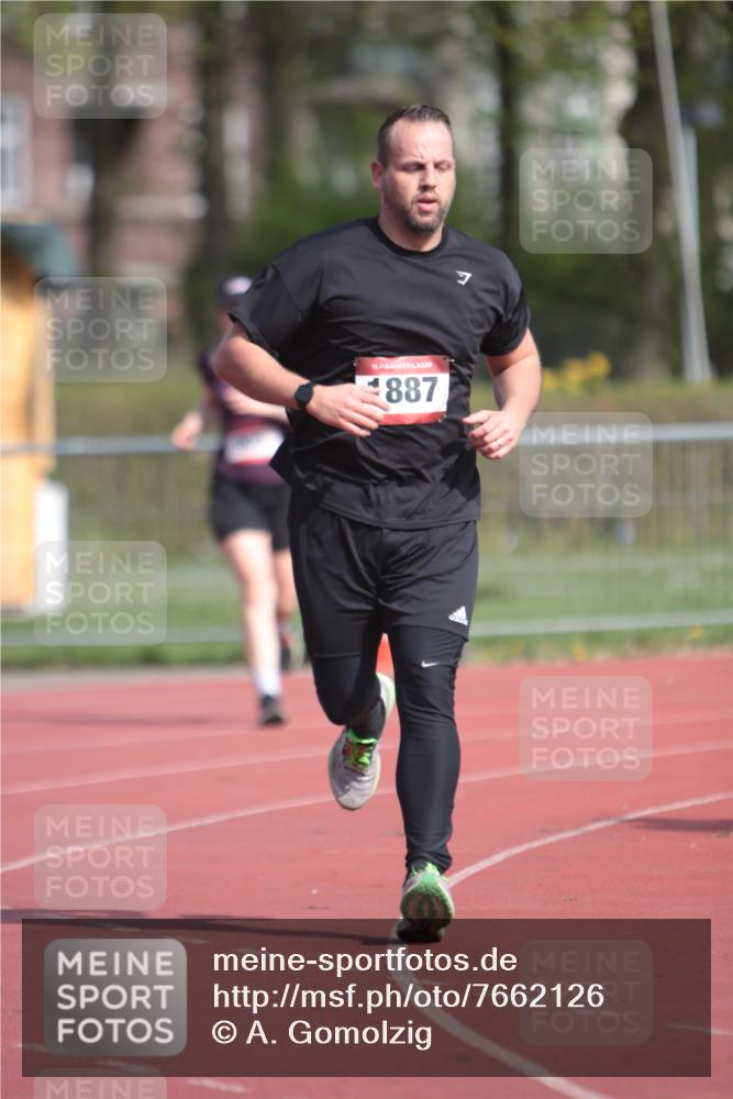 13.04.2025 - Hammer Lauf A. Gomolzig http://msf.ph/oto/7662126 13.04.2025 10:56:35 Ziel 905, 1887 meine-sportfotos.de