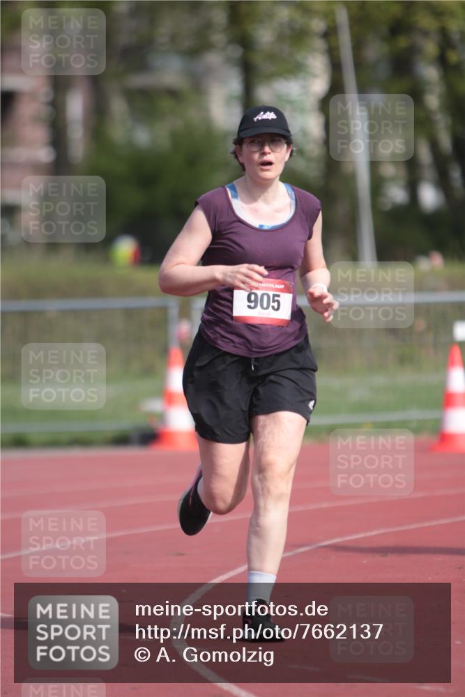 13.04.2025 - Hammer Lauf A. Gomolzig http://msf.ph/oto/7662137 13.04.2025 10:56:40 Ziel 905 meine-sportfotos.de