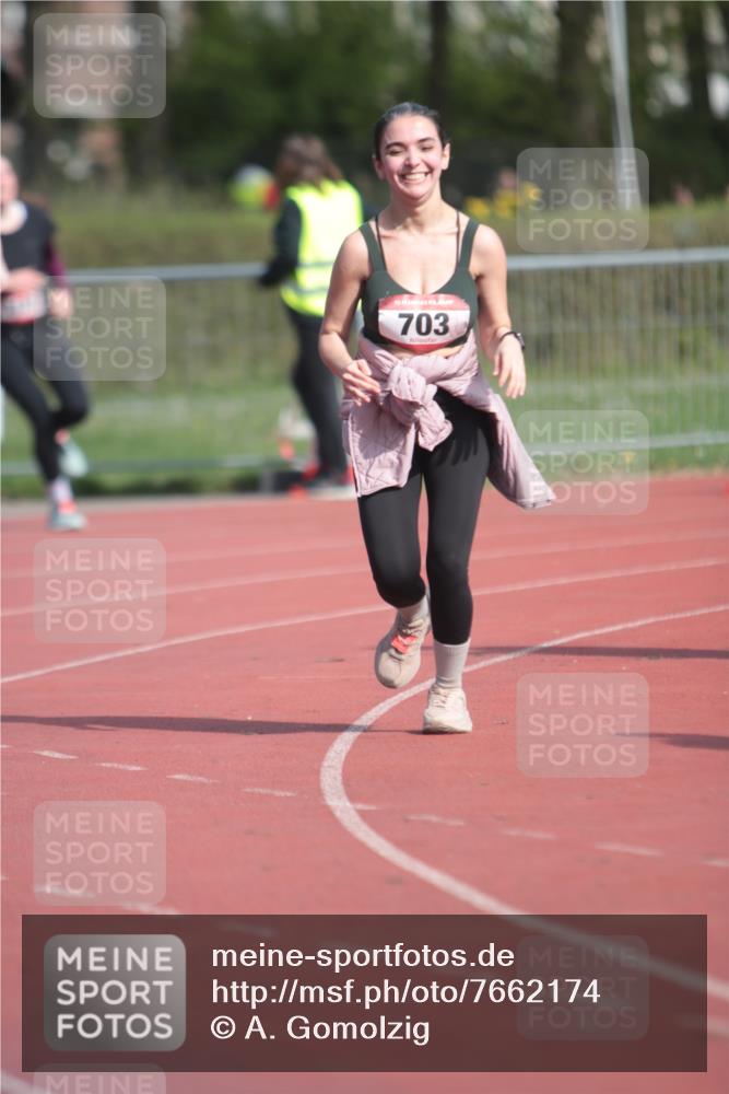 13.04.2025 - Hammer Lauf A. Gomolzig http://msf.ph/oto/7662174 13.04.2025 10:57:12 Ziel 409, 703, 1131, 1132, 1365 meine-sportfotos.de