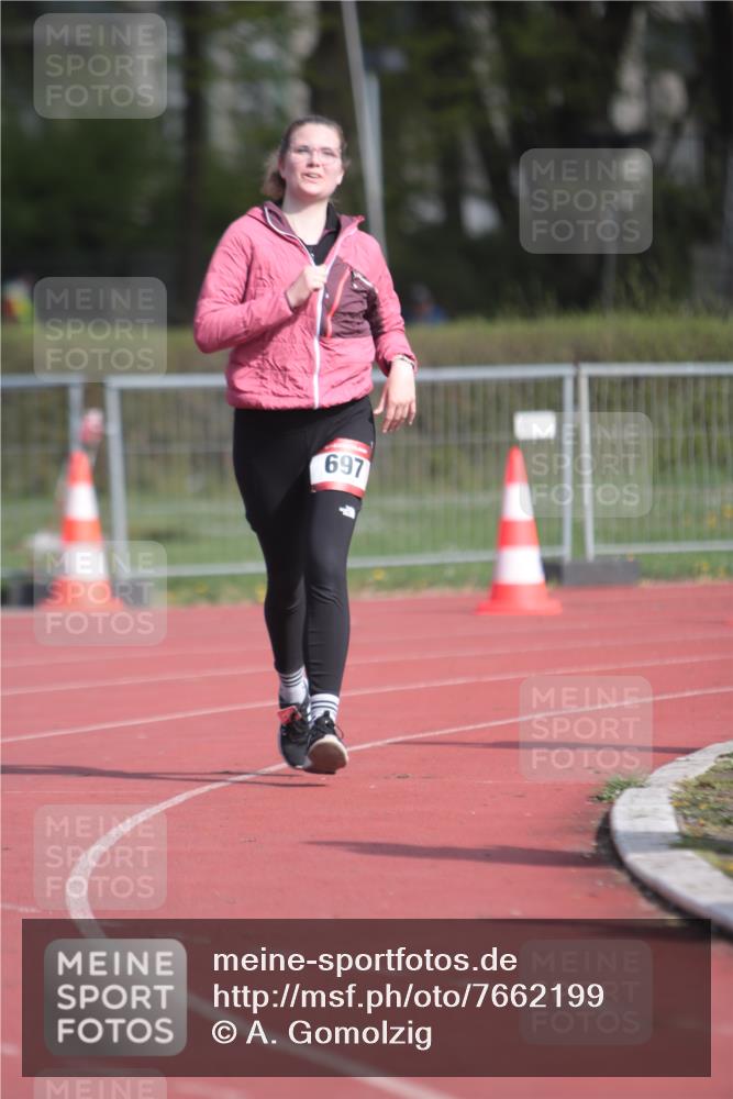 13.04.2025 - Hammer Lauf A. Gomolzig http://msf.ph/oto/7662199 13.04.2025 10:57:44 Ziel 351, 697, 1003 meine-sportfotos.de