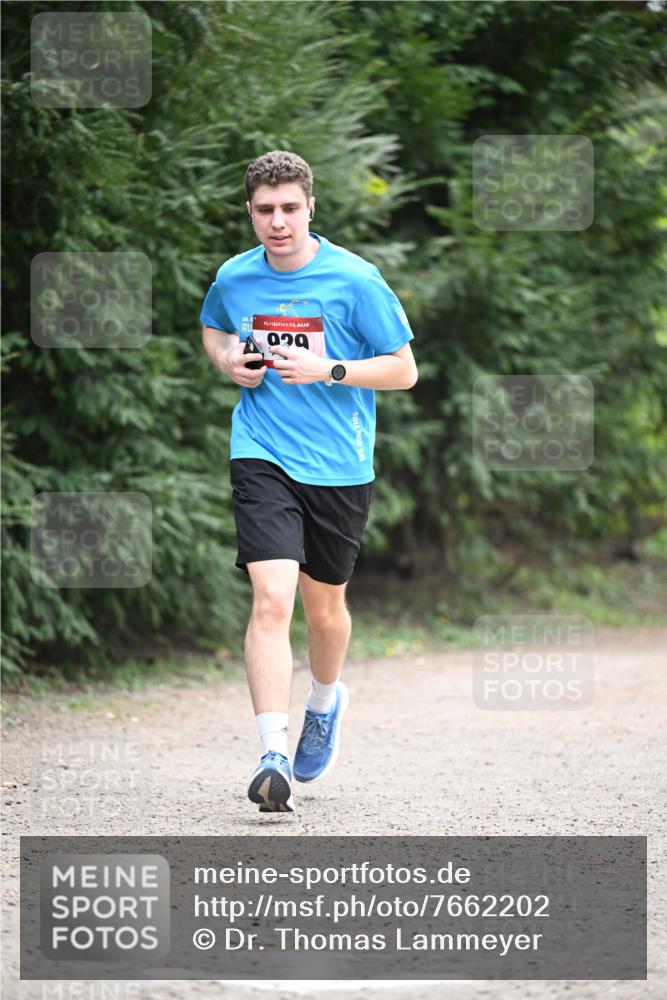 13.04.2025 - Hammer Lauf Dr. Thomas Lammeyer http://msf.ph/oto/7662202 13.04.2025 11:28:56 Laufen 15 meine-sportfotos.de