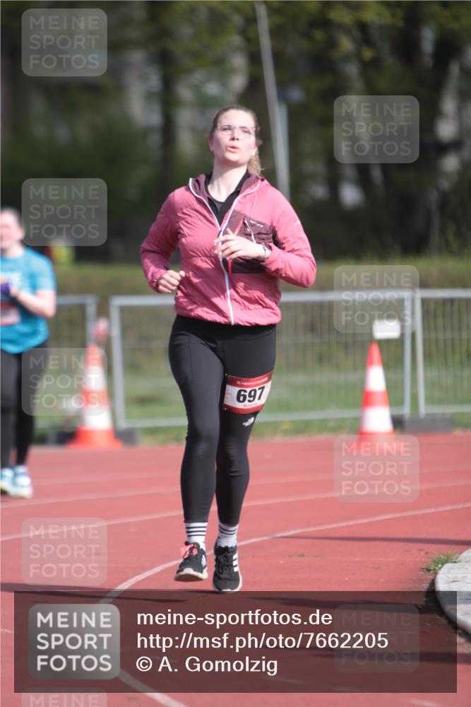 13.04.2025 - Hammer Lauf A. Gomolzig http://msf.ph/oto/7662205 13.04.2025 10:57:45 Ziel 351, 697, 1003 meine-sportfotos.de