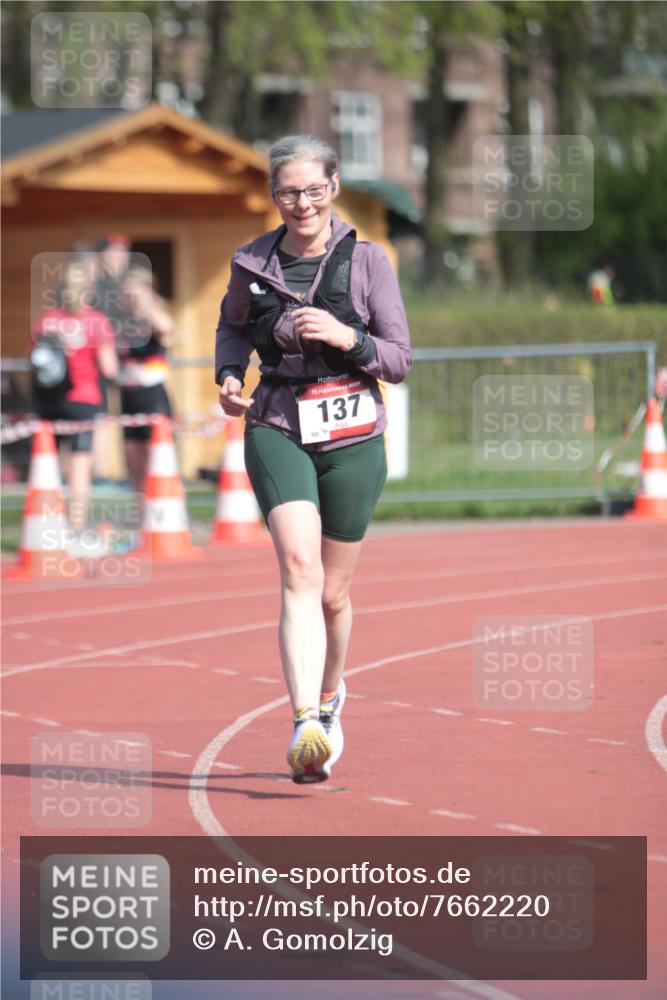 13.04.2025 - Hammer Lauf A. Gomolzig http://msf.ph/oto/7662220 13.04.2025 10:58:00 Ziel 137 meine-sportfotos.de