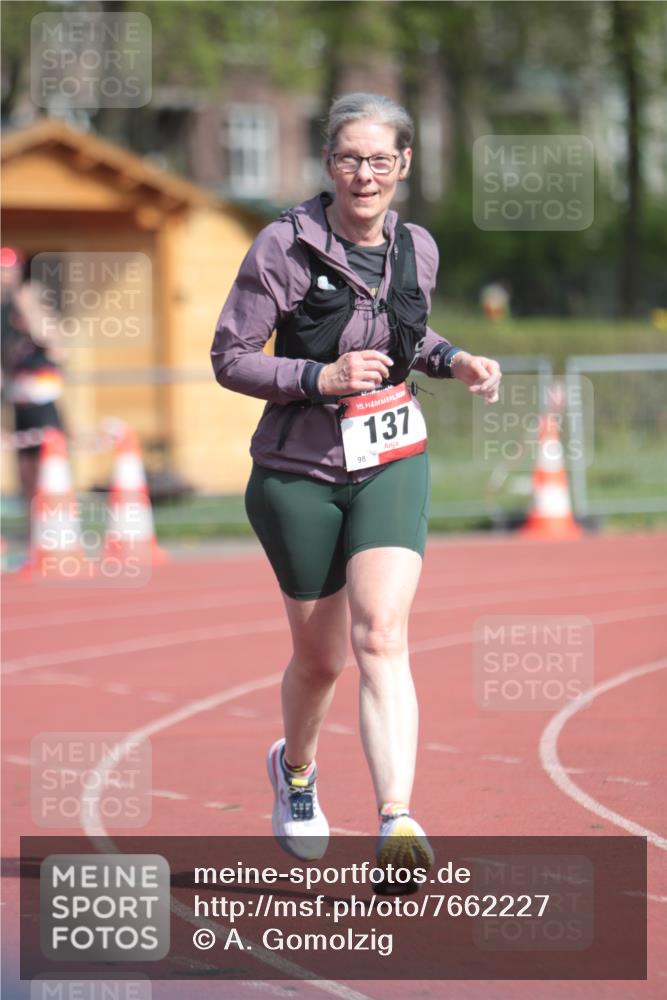 13.04.2025 - Hammer Lauf A. Gomolzig http://msf.ph/oto/7662227 13.04.2025 10:58:01 Ziel 137 meine-sportfotos.de