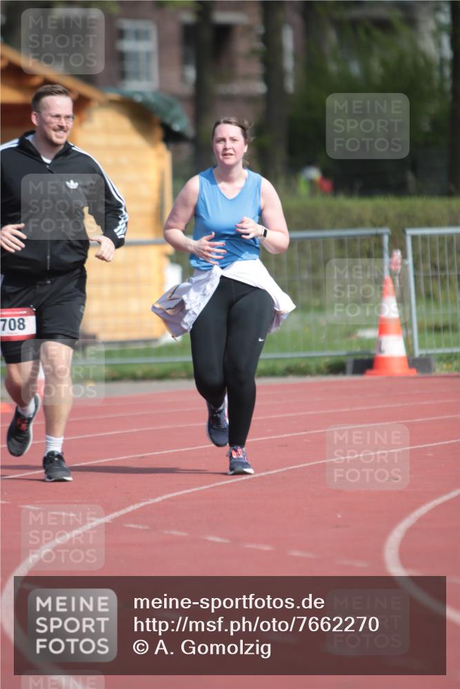 13.04.2025 - Hammer Lauf A. Gomolzig http://msf.ph/oto/7662270 13.04.2025 10:58:39 Ziel 706, 708 meine-sportfotos.de