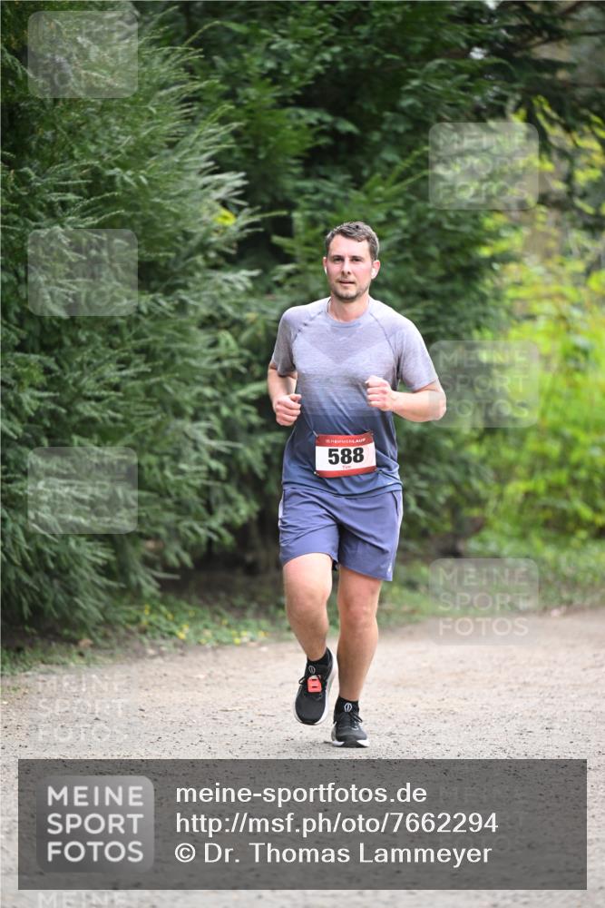 13.04.2025 - Hammer Lauf Dr. Thomas Lammeyer http://msf.ph/oto/7662294 13.04.2025 11:29:11 Laufen 15, 588, 1 meine-sportfotos.de