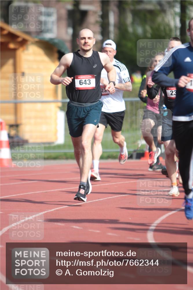 13.04.2025 - Hammer Lauf A. Gomolzig http://msf.ph/oto/7662344 13.04.2025 11:00:32 Ziel 12, 14, 112, 133, 227, 233, 306, 312, 475, 483, 485, 492, 493, 559, 588, 601, 609, 628, 643, 670, 730, 986, 995, 1028, 1044, 1049, 1139, 1173, 1174, 1257, 1303, 1371, 1727, 1783, 1804, 1835, 1837, 1923, 1937, 1958, 1965 meine-sportfotos.de