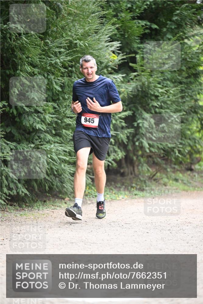 13.04.2025 - Hammer Lauf Dr. Thomas Lammeyer http://msf.ph/oto/7662351 13.04.2025 11:29:16 Laufen 945 meine-sportfotos.de