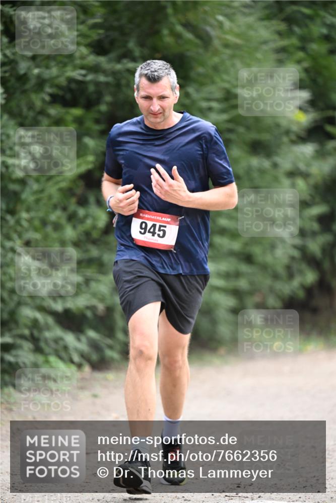 13.04.2025 - Hammer Lauf Dr. Thomas Lammeyer http://msf.ph/oto/7662356 13.04.2025 11:29:18 Laufen 945 meine-sportfotos.de