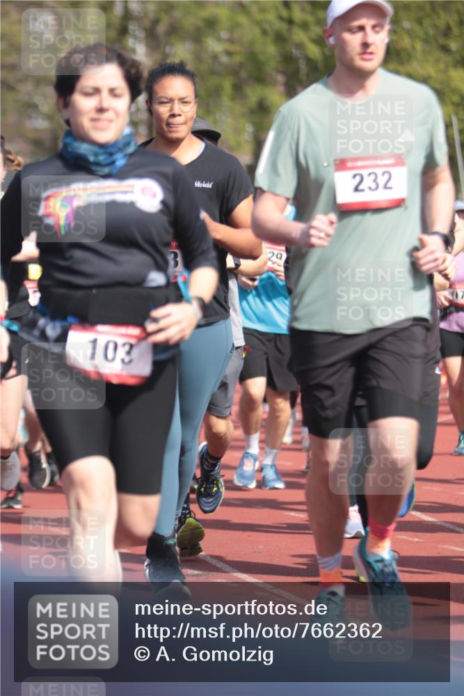 13.04.2025 - Hammer Lauf A. Gomolzig http://msf.ph/oto/7662362 13.04.2025 11:00:52 Ziel 3, 4, 6, 8, 10, 19, 103, 174, 178, 193, 232, 287, 384, 426, 432, 444, 459, 482, 484, 514, 524, 552, 572, 599, 615, 617, 662, 669, 685, 705, 736, 738, 748, 749, 817, 818, 897, 917, 929, 1002, 1051, 1086, 1125, 1267, 1331, 1341, 1344, 1375, 1376, 1768, 1776, 1808, 1810, 1819, 1897, 1899, 1900, 1921, 1930, 1931, 1951, 1953, 1954 meine-sportfotos.de