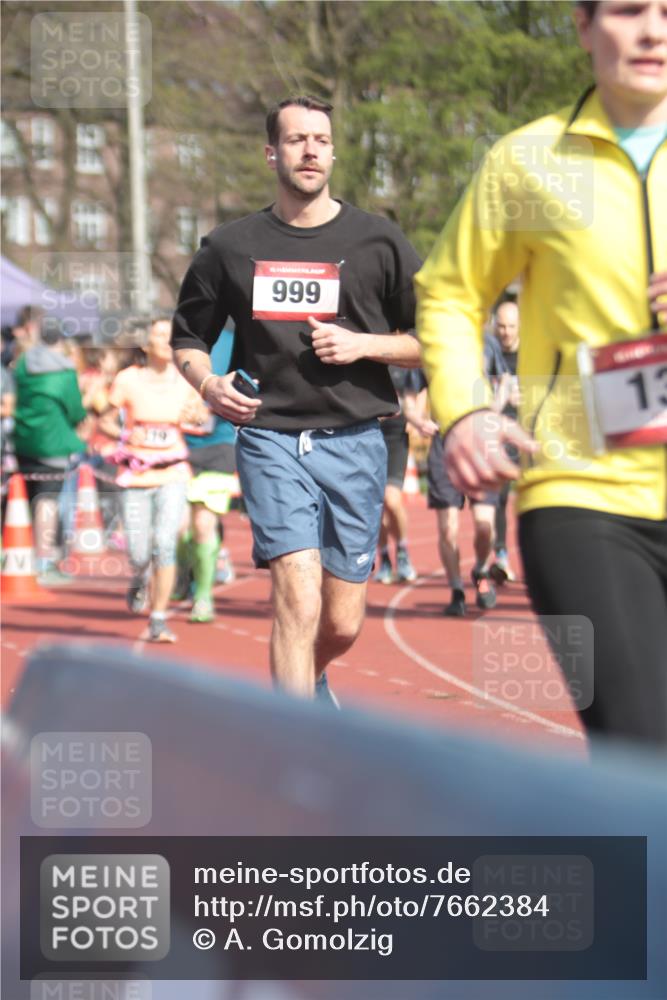 13.04.2025 - Hammer Lauf A. Gomolzig http://msf.ph/oto/7662384 13.04.2025 11:01:10 Ziel 119, 138, 154, 177, 191, 229, 231, 271, 319, 327, 433, 434, 442, 476, 479, 604, 858, 1165, 1166, 1167, 1310, 1802 meine-sportfotos.de