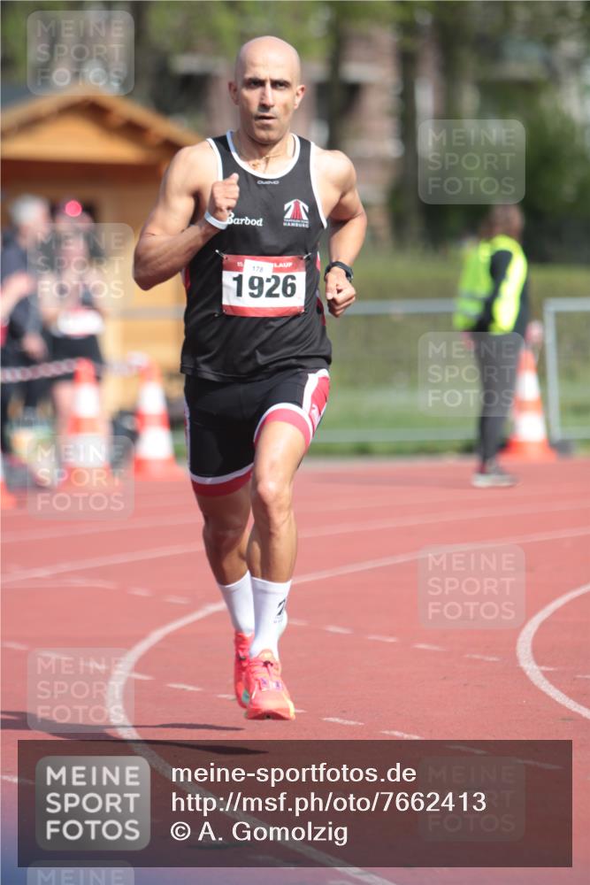 13.04.2025 - Hammer Lauf A. Gomolzig http://msf.ph/oto/7662413 13.04.2025 11:01:45 Ziel 17, 334, 481, 614, 1926, 1948 meine-sportfotos.de