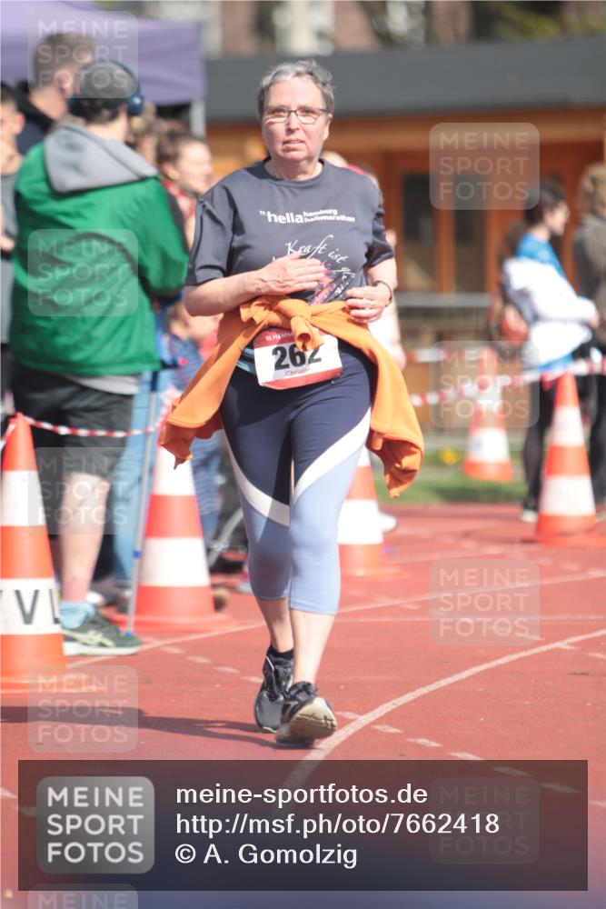 13.04.2025 - Hammer Lauf A. Gomolzig http://msf.ph/oto/7662418 13.04.2025 11:01:50 Ziel 13, 16, 17, 262, 334, 340, 481, 614, 1948 meine-sportfotos.de
