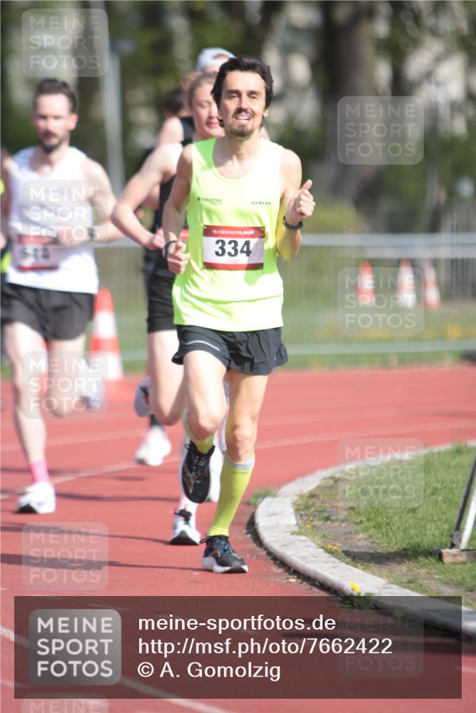 13.04.2025 - Hammer Lauf A. Gomolzig http://msf.ph/oto/7662422 13.04.2025 11:01:52 Ziel 13, 16, 17, 262, 334, 340, 481, 614, 1948 meine-sportfotos.de