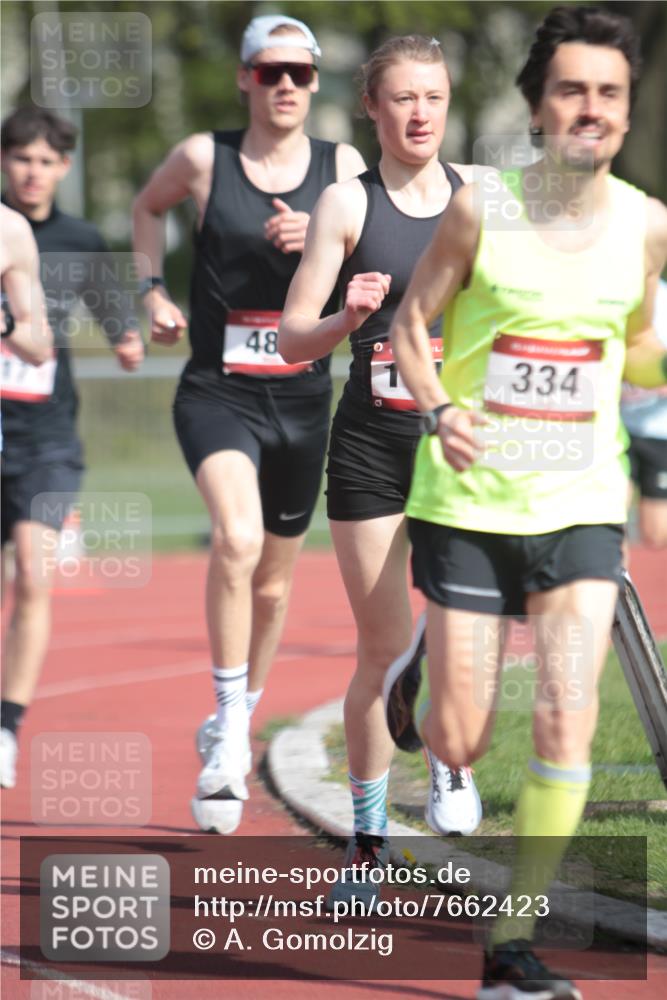 13.04.2025 - Hammer Lauf A. Gomolzig http://msf.ph/oto/7662423 13.04.2025 11:01:53 Ziel 13, 16, 17, 262, 334, 340, 481, 614, 1948 meine-sportfotos.de