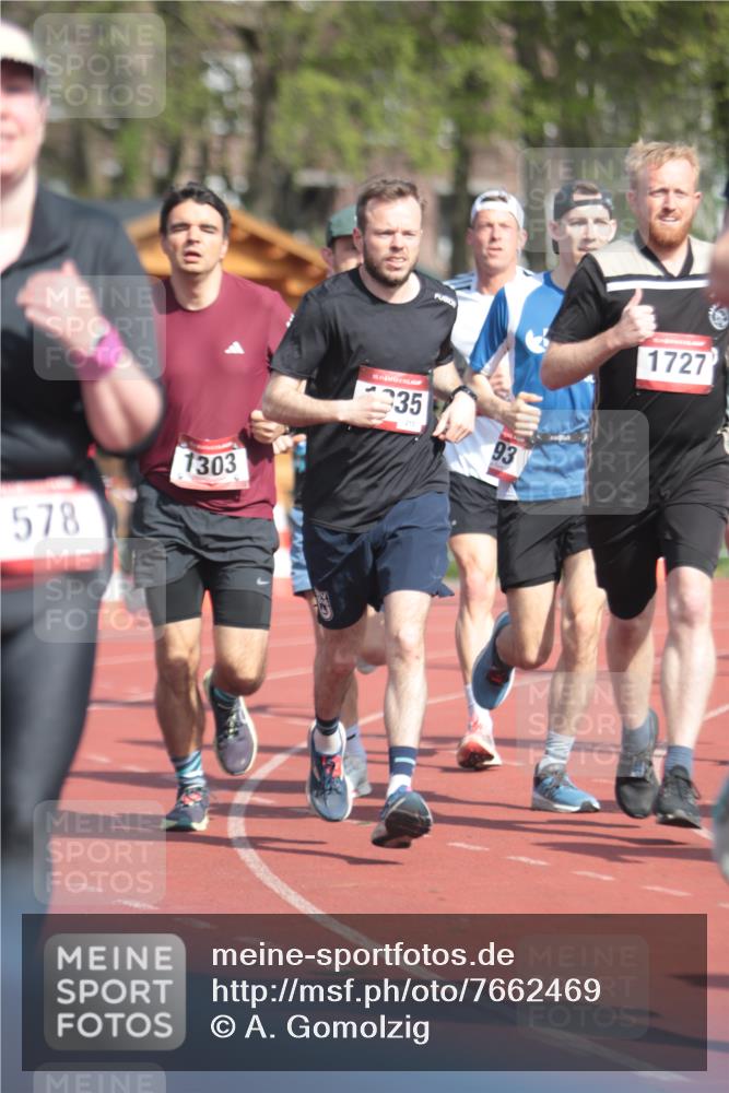 13.04.2025 - Hammer Lauf A. Gomolzig http://msf.ph/oto/7662469 13.04.2025 11:02:17 Ziel 12, 133, 227, 233, 475, 483, 485, 492, 493, 559, 578, 995, 1028, 1173, 1174, 1303, 1727, 1804, 1835, 1923, 1965 meine-sportfotos.de