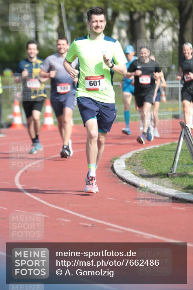 13.04.2025 - Hammer Lauf A. Gomolzig http://msf.ph/oto/7662486 13.04.2025 11:02:29 Ziel 9, 14, 18, 170, 188, 543, 579, 588, 601, 609, 628, 670, 945, 1139, 1184, 1371, 1940 meine-sportfotos.de