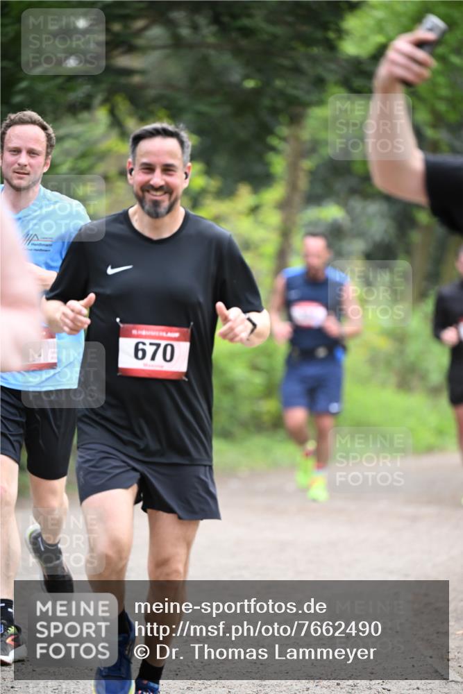 13.04.2025 - Hammer Lauf Dr. Thomas Lammeyer http://msf.ph/oto/7662490 13.04.2025 11:29:35 Laufen 670 meine-sportfotos.de