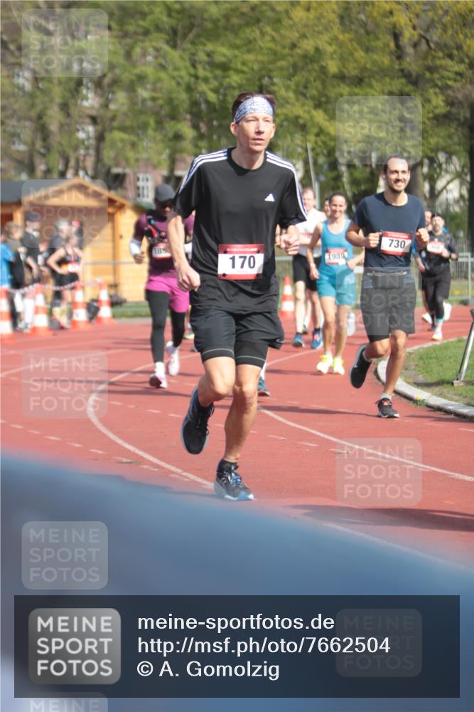 13.04.2025 - Hammer Lauf A. Gomolzig http://msf.ph/oto/7662504 13.04.2025 11:02:39 Ziel 1, 6, 15, 161, 170, 221, 322, 468, 532, 579, 654, 730, 874, 950, 980, 986, 1049, 1139, 1258, 1784, 1896, 1898, 1953, 1989 meine-sportfotos.de