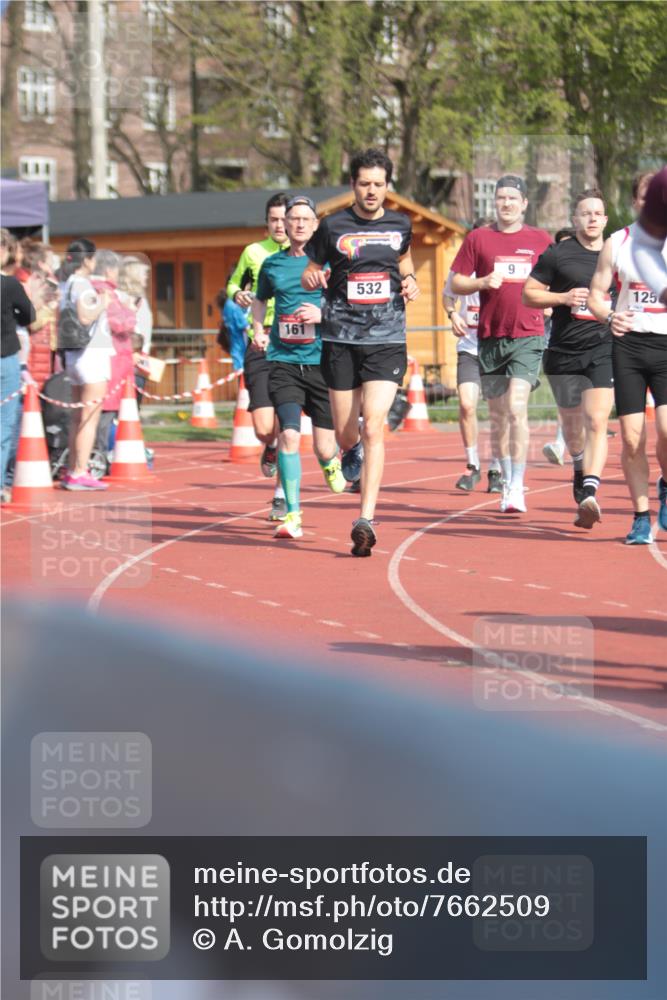 13.04.2025 - Hammer Lauf A. Gomolzig http://msf.ph/oto/7662509 13.04.2025 11:02:42 Ziel 1, 6, 11, 15, 161, 221, 273, 322, 468, 514, 532, 654, 693, 704, 874, 950, 980, 986, 1049, 1258, 1784, 1896, 1898, 1900, 1930, 1953, 1954, 1989 meine-sportfotos.de