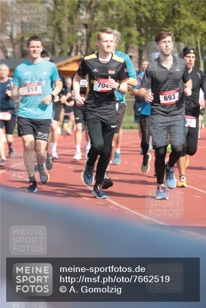 13.04.2025 - Hammer Lauf A. Gomolzig http://msf.ph/oto/7662519 13.04.2025 11:02:51 Ziel 11, 103, 178, 218, 232, 313, 384, 414, 432, 514, 617, 693, 704, 705, 917, 923, 929, 1002, 1267, 1341, 1819, 1899, 1900, 1921, 1930, 1946, 1947, 1951 meine-sportfotos.de