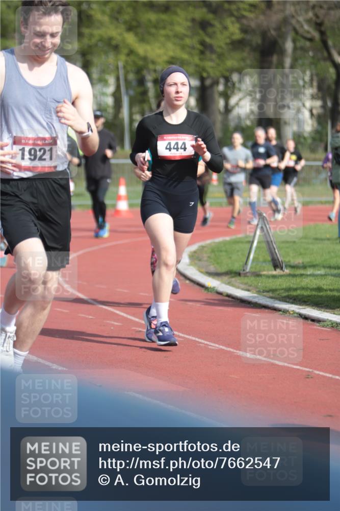 13.04.2025 - Hammer Lauf A. Gomolzig http://msf.ph/oto/7662547 13.04.2025 11:03:02 Ziel 3, 7, 10, 109, 193, 302, 444, 524, 599, 615, 669, 685, 738, 897, 1051, 1086, 1375, 1776, 1808, 1897, 1931 meine-sportfotos.de