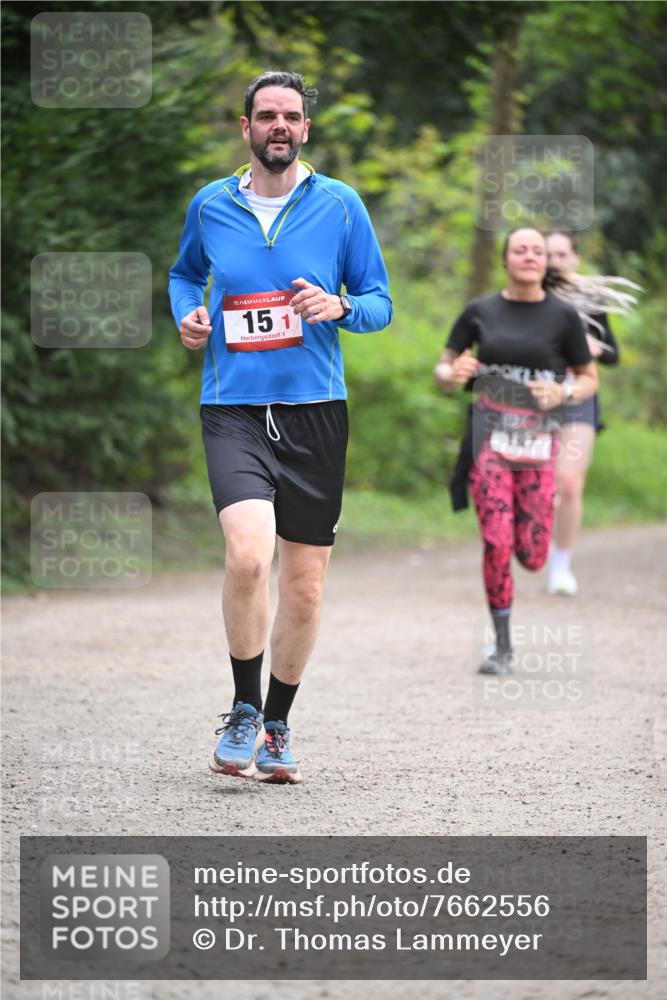 13.04.2025 - Hammer Lauf Dr. Thomas Lammeyer http://msf.ph/oto/7662556 13.04.2025 11:29:50 Laufen 15, 15, 1, 1, 107 meine-sportfotos.de