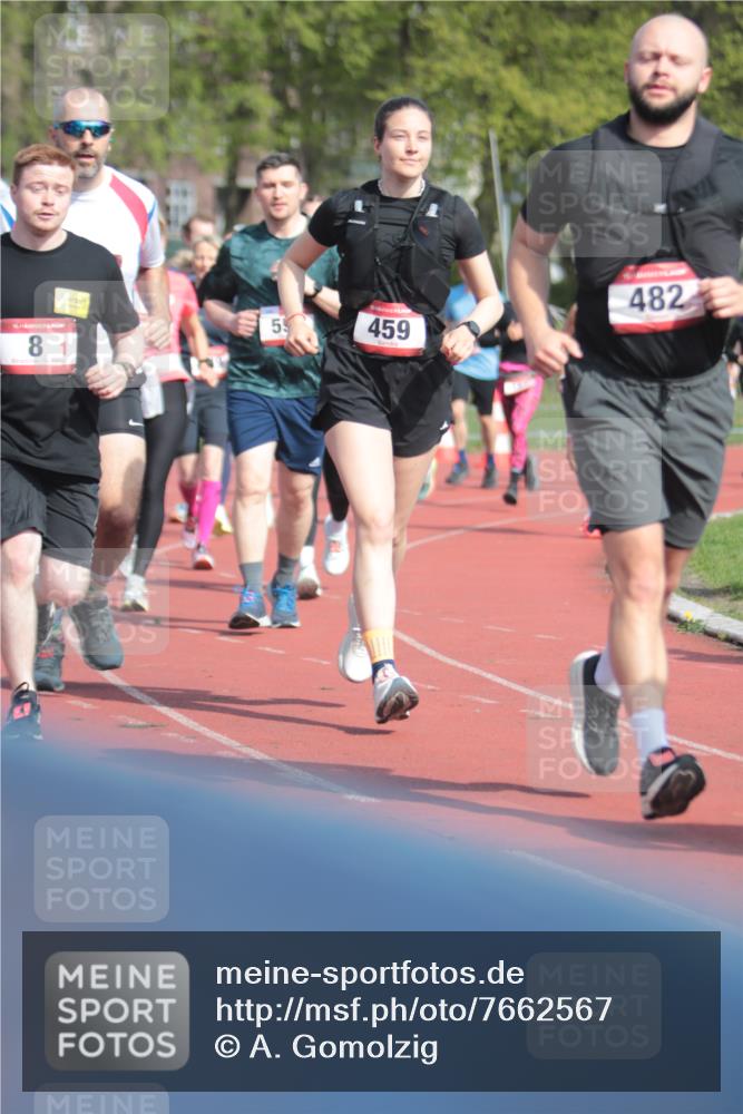13.04.2025 - Hammer Lauf A. Gomolzig http://msf.ph/oto/7662567 13.04.2025 11:03:13 Ziel 2, 4, 8, 17, 19, 174, 187, 251, 252, 287, 320, 334, 378, 459, 481, 482, 502, 506, 552, 571, 572, 614, 736, 1125, 1331, 1344, 1772, 1810, 1926, 1948 meine-sportfotos.de