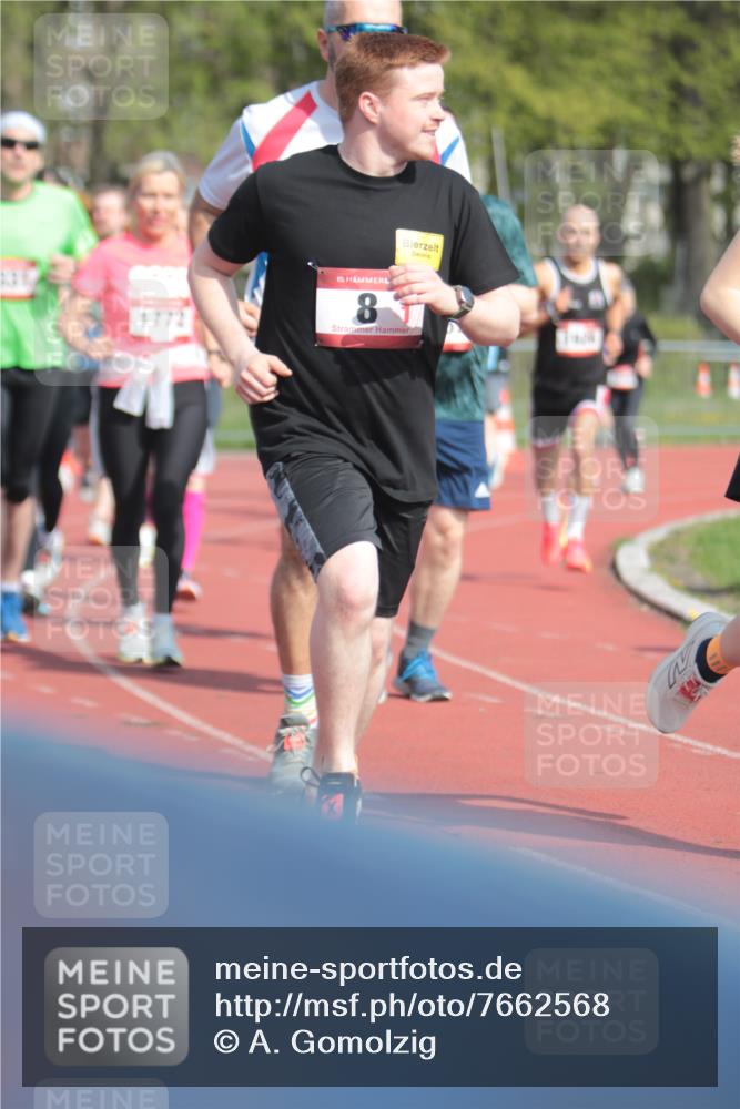 13.04.2025 - Hammer Lauf A. Gomolzig http://msf.ph/oto/7662568 13.04.2025 11:03:14 Ziel 2, 4, 8, 17, 19, 187, 251, 252, 287, 320, 334, 378, 459, 481, 482, 484, 502, 506, 552, 571, 572, 614, 736, 1125, 1331, 1344, 1376, 1772, 1810, 1926, 1948 meine-sportfotos.de