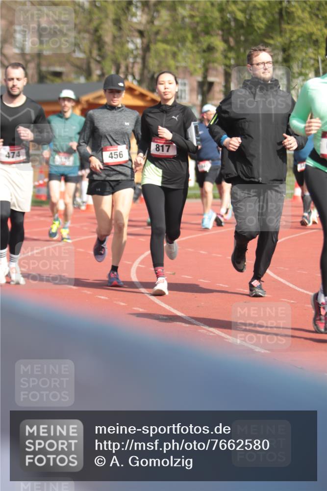 13.04.2025 - Hammer Lauf A. Gomolzig http://msf.ph/oto/7662580 13.04.2025 11:03:25 Ziel 13, 16, 160, 167, 191, 231, 244, 340, 456, 474, 548, 662, 762, 817, 818, 916, 1103, 1208, 1768, 1939, 1945 meine-sportfotos.de