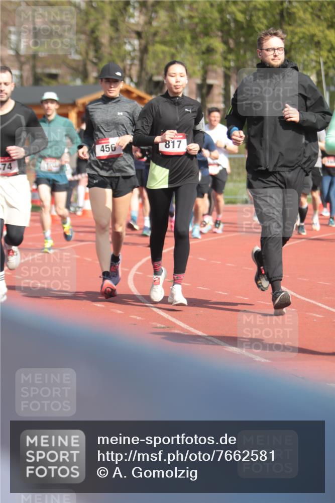 13.04.2025 - Hammer Lauf A. Gomolzig http://msf.ph/oto/7662581 13.04.2025 11:03:25 Ziel 13, 16, 160, 167, 191, 231, 244, 340, 456, 474, 548, 662, 762, 817, 818, 916, 1103, 1208, 1768, 1939, 1945 meine-sportfotos.de