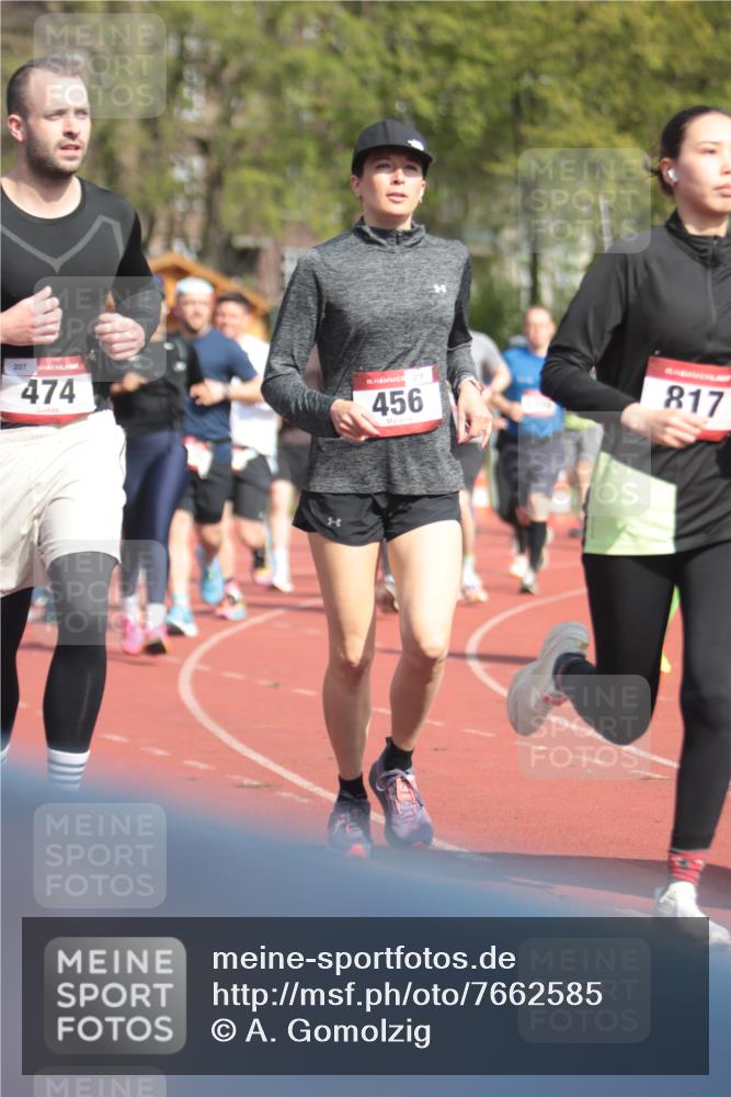 13.04.2025 - Hammer Lauf A. Gomolzig http://msf.ph/oto/7662585 13.04.2025 11:03:27 Ziel 13, 16, 160, 167, 191, 244, 340, 454, 456, 474, 548, 762, 817, 818, 916, 1103, 1208, 1768, 1939, 1945 meine-sportfotos.de